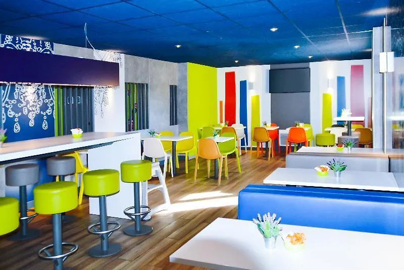 Ibis Budget Hyeres Centre Ville Hotel